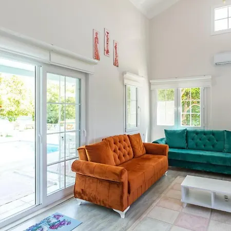 Yaniklar 2 Bedroom 1668 Вилла *
